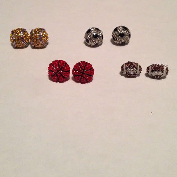4 pair earring set - Picture 1 of 4