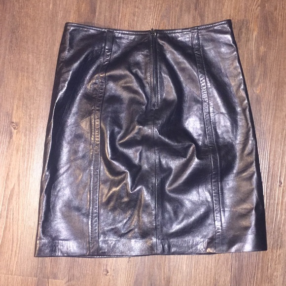 Soft. Black. Leather. Pencil. Skirt. - Picture 3 of 3