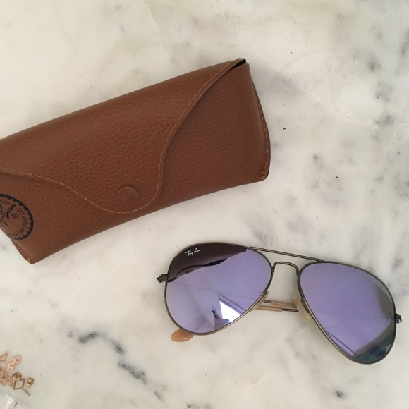 Authentic aviator ray-ban glasses worn once