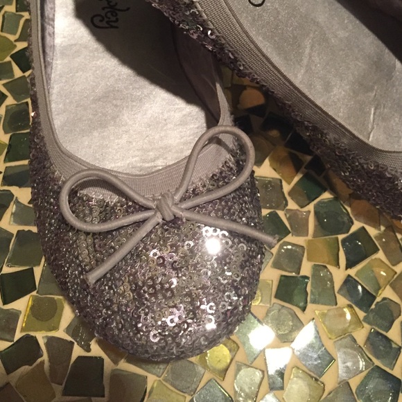 Silver sequins flats - Picture 2 of 4