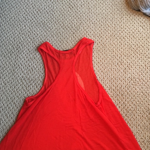 Tank top - Picture 2 of 3