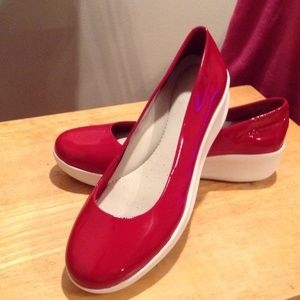 Patent Leather Antigravity Platform