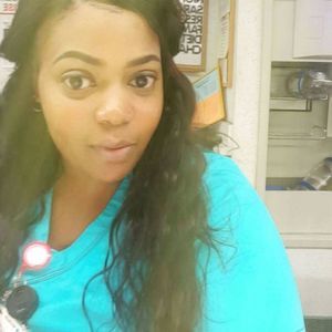 Meet your Posher, Lakeisha