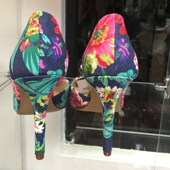 Merona Floral High Heels - Picture 4 of 4