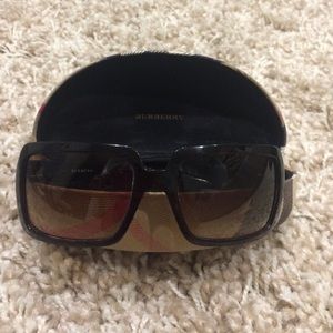 Burberry sunglasses!