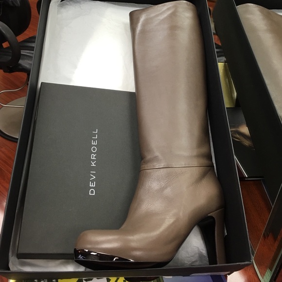 Duvet Boot by Devi Kroell - Picture 2 of 4