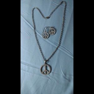 Peace sign earring and neckless set