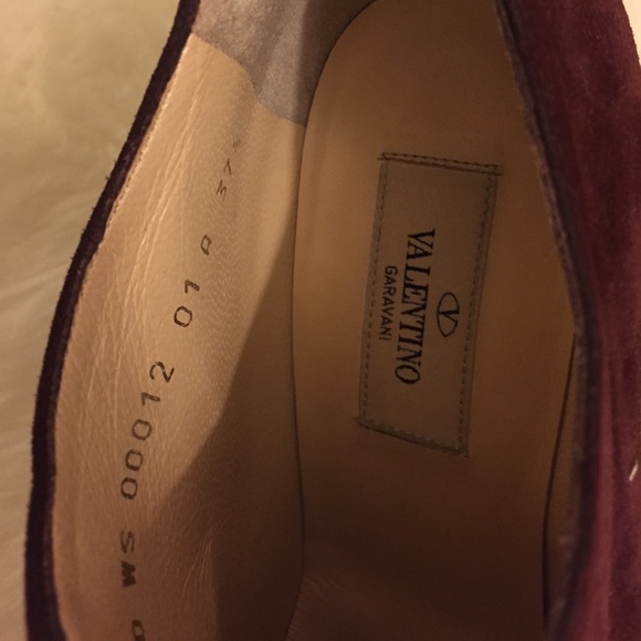 Valentino Ruffle suede ankle booties - Picture 3 of 4