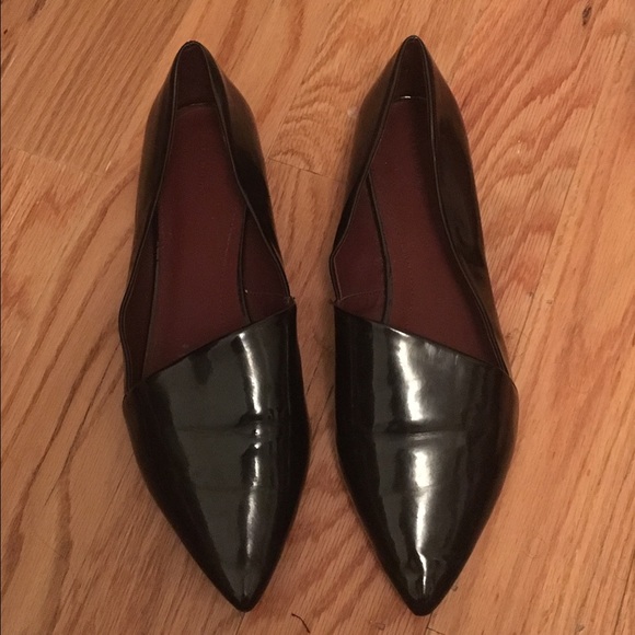 Zara Shoes - Zara Patent Pointy Toe Flat