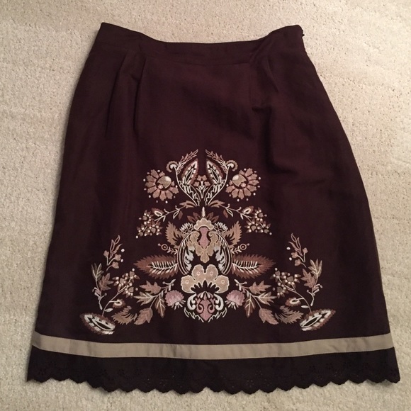 Ann Taylor Loft embroidered A-Line Skirt