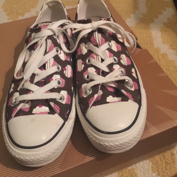 converse cupcake sneakers