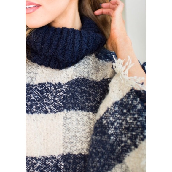 Navy Plaid Poncho - Picture 3 of 3