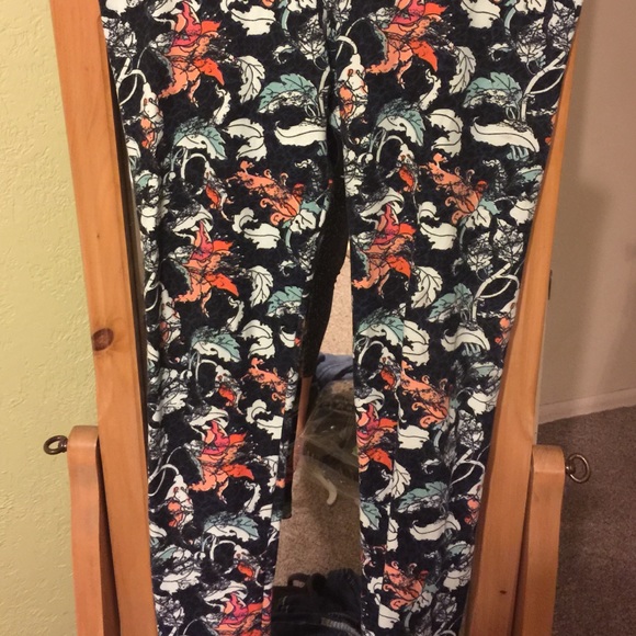 TC Lularoe leggings