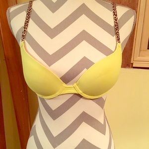 Victoria's Secret PINK. Wear everywhere push up!