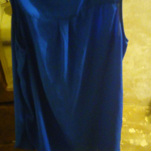 Blouse gold buttons cute collar