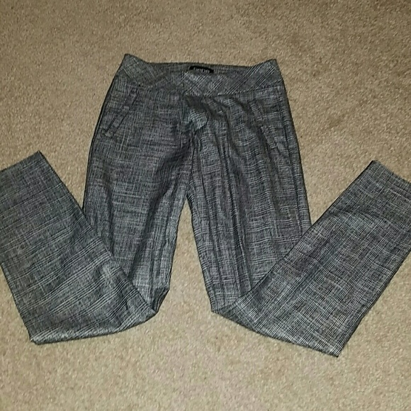 Bebe suit - Picture 2 of 4