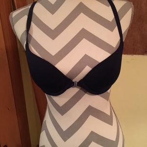 Victoria's Secret wear everywhere push up.