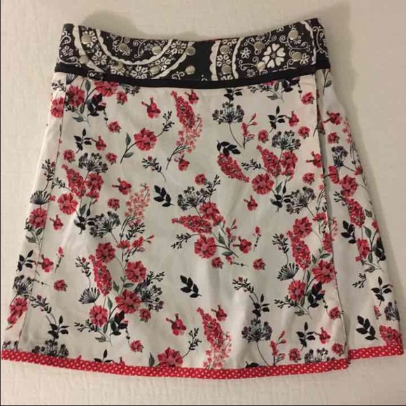 Reversible adjustable skirt Ⓜ️