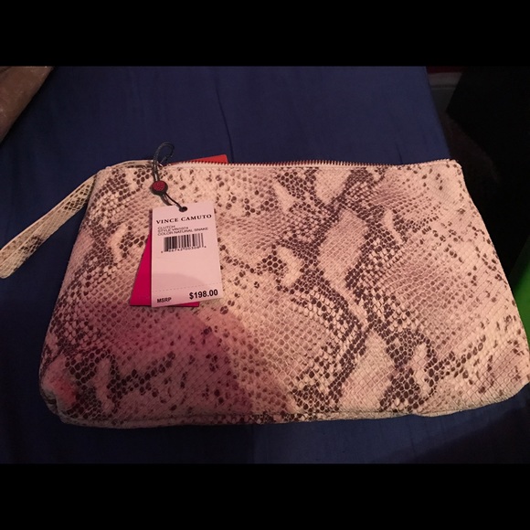 Vince Camuto clutch - Picture 2 of 3