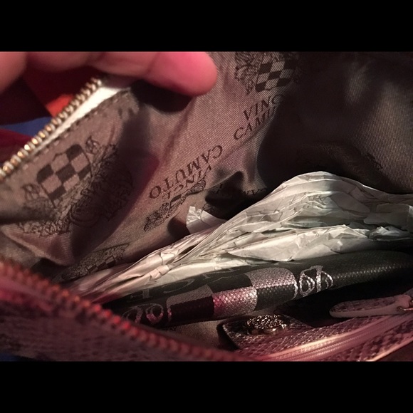 Vince Camuto clutch - Picture 3 of 3