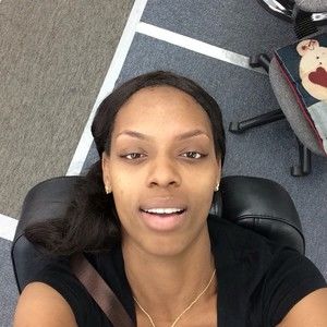 Meet your Posher, Alisa