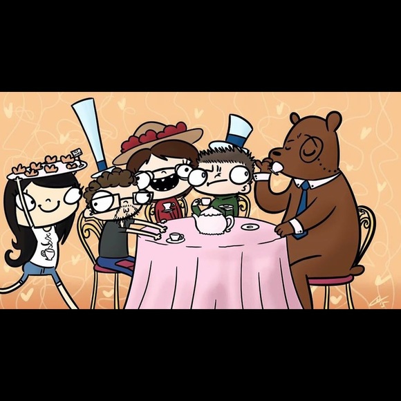 Meet your Posher, Christina - Picture 3 of 4