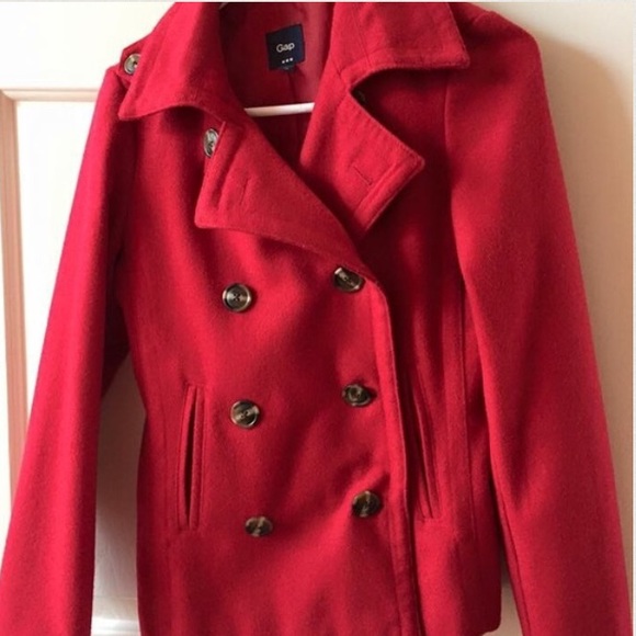 🎉sale🎉 Red GAP Winter Peacoat.