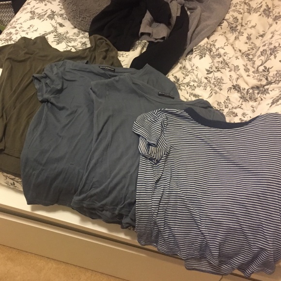 4 Brandy Melville tops