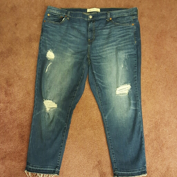 Gap 1969 Destructed Best Girlfriend Denim