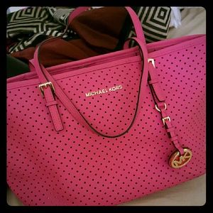 TRADED @abelle724Michael kors preforated tote bag