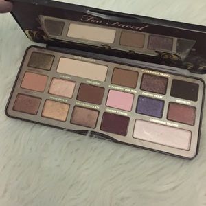 Too Faced Chocolate Bar