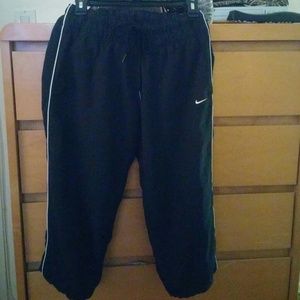 Capri Nike Sweats