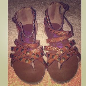 Women's size 7 leather Blowfish sandals