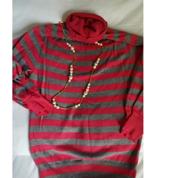 Express 3/4 Sleeve Turtle Neck Sweater