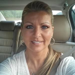 Meet your Posher, Vickie