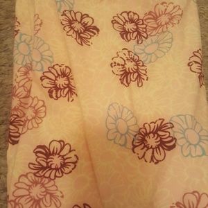 Flower leggings. Tall and Curvy. Never worn.