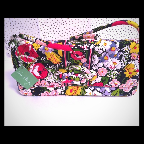 Vera Bradley Clutch - Picture 1 of 3