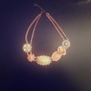 Statement necklace