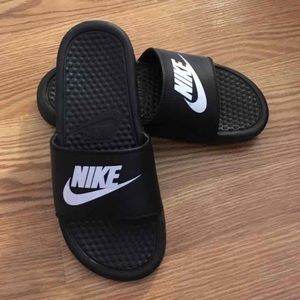 Nike Black Slides