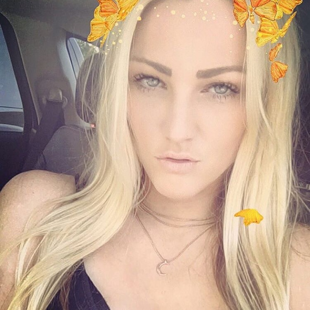 Meet your Posher, Blondetourage