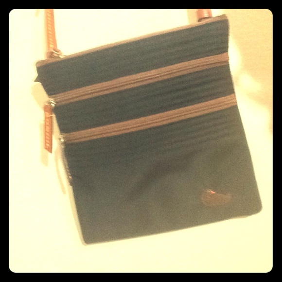 Dooney and bourke cross body