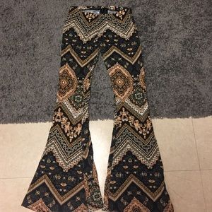 Pattern pants