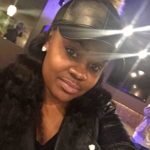 Meet your Posher, Kendra