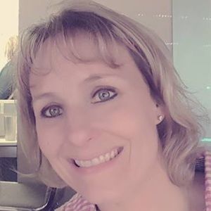 Meet your Posher, Becky