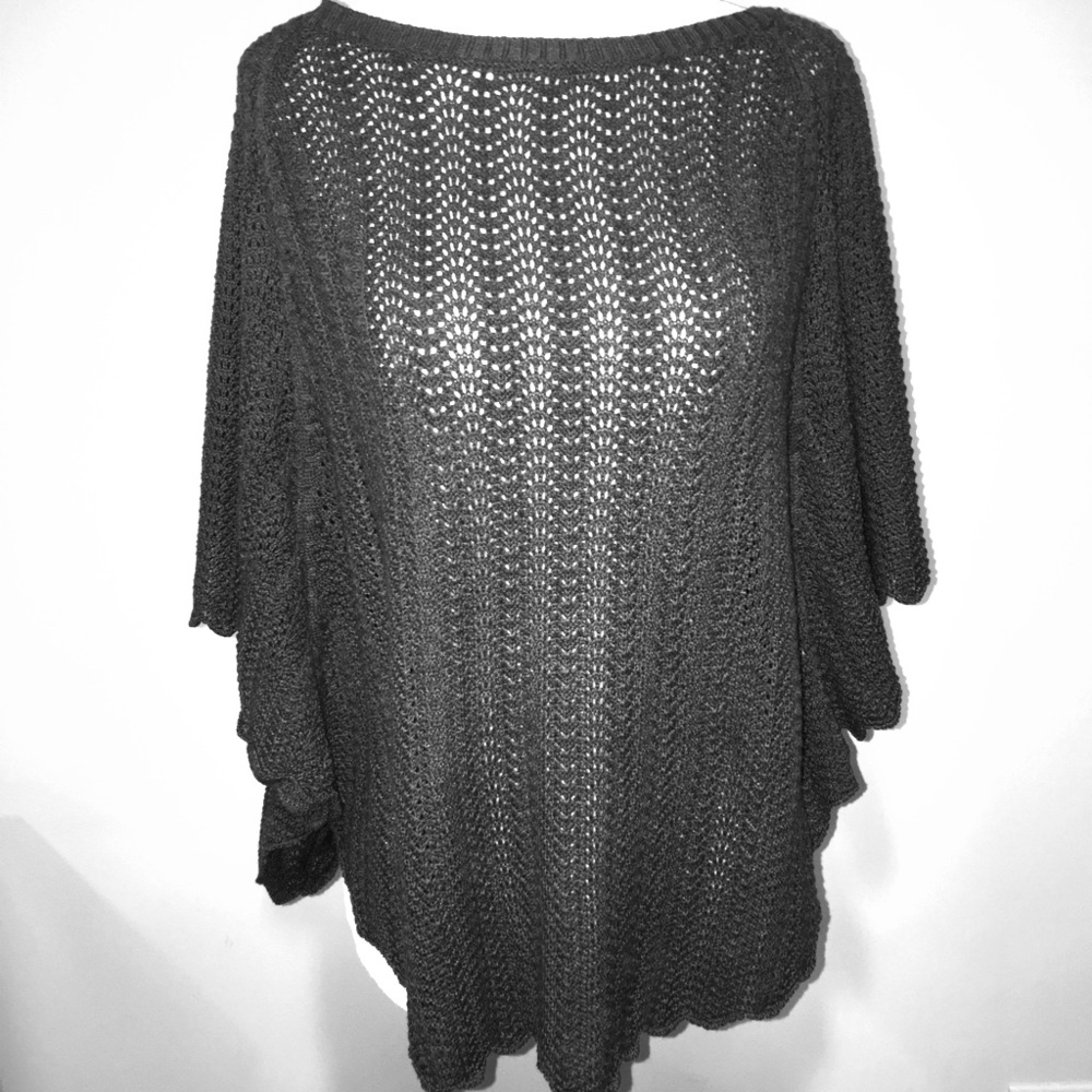 MFR is Made. Size large / NWOT