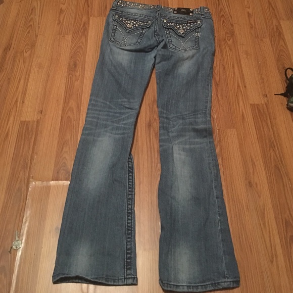 Miss Me Jeans - Picture 3 of 4