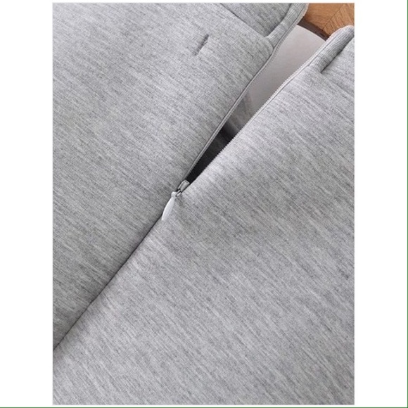 🎉Host Pick!!🎉 🎀Bow-Tie Sweatshirt🎀 - Picture 5 of 8