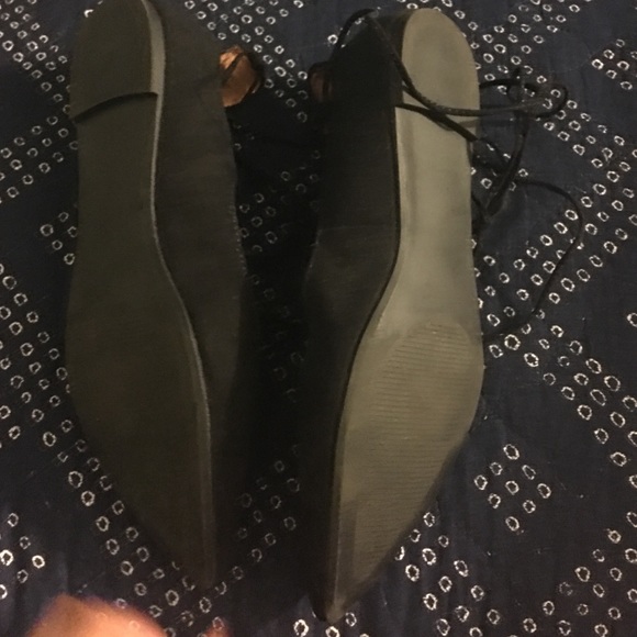 Steve Madden 9.5 lace up flat shoe - Picture 3 of 3