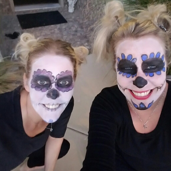 Meet your Posher, Debbie - Picture 4 of 4