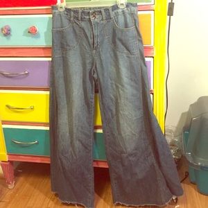 Free people bell bottom jeans!